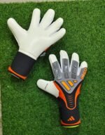 Professional Goalkeeper Gloves FOR MATHES GERMAN LATEX GLOVES - Image 4