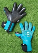 Professional Goalkeeper Gloves FOR MATHES GERMAN LATEX GLOVES - Image 5