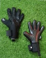 Professional Goalkeeper Gloves FOR MATHES GERMAN LATEX GLOVES - Image 5
