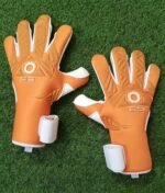 Professional Goalkeeper Gloves FOR MATHES GERMAN LATEX GLOVES