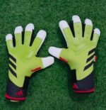 Professional Goalkeeper Gloves FOR MATHES GERMAN LATEX GLOVES