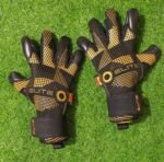 Professional Goalkeeper Gloves FOR MATHES GERMAN LATEX GLOVES - Image 8
